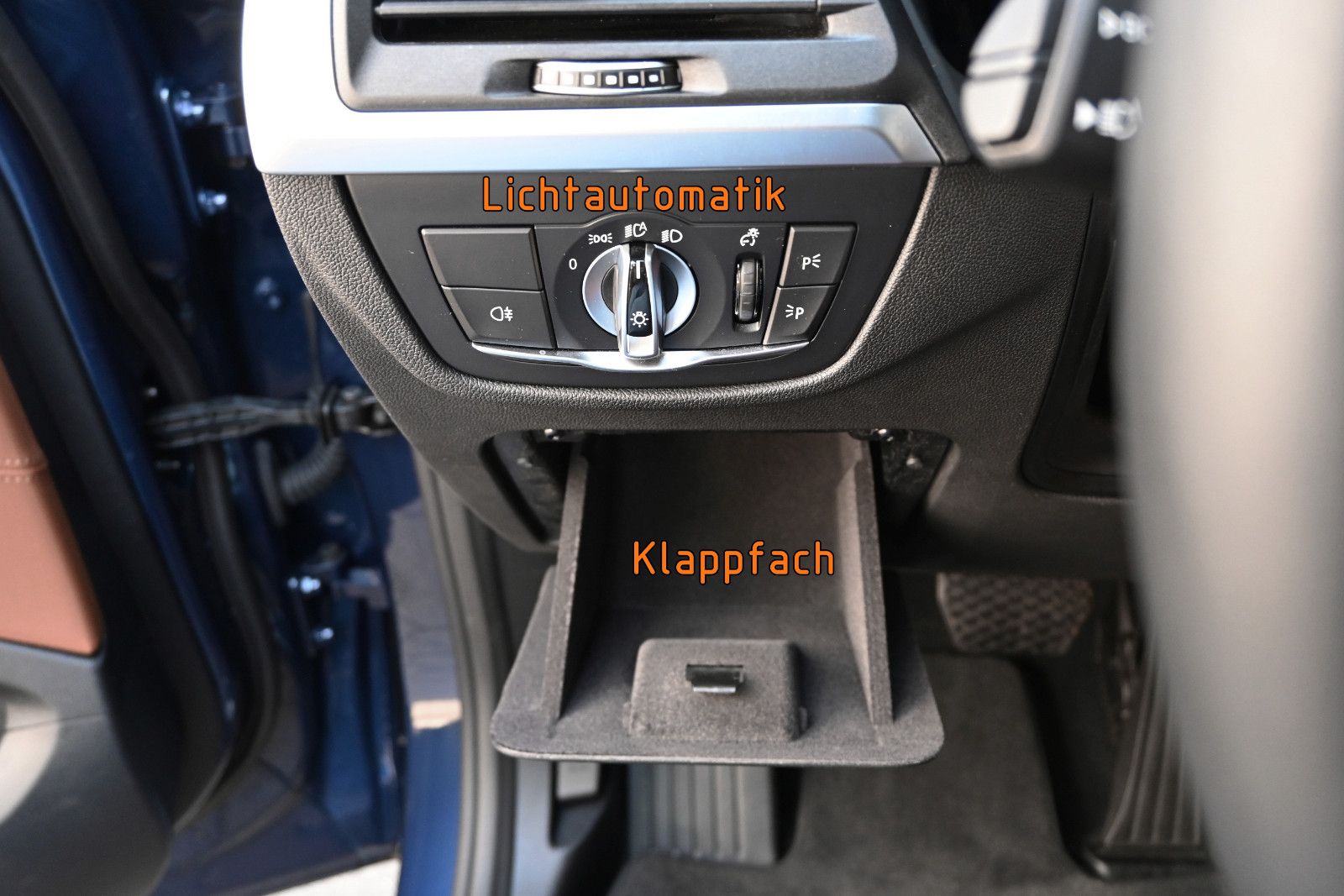 Fahrzeugabbildung BMW X4 xDr.30d °ACC°AHK°IND.MERINO-LEDER°STANDHEIZ.°
