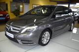 Mercedes-Benz B 180 Bi-XENON / NAVI / TEIL-LEDER / R-KAMERA - Mercedes-Benz B 180 in Rostock