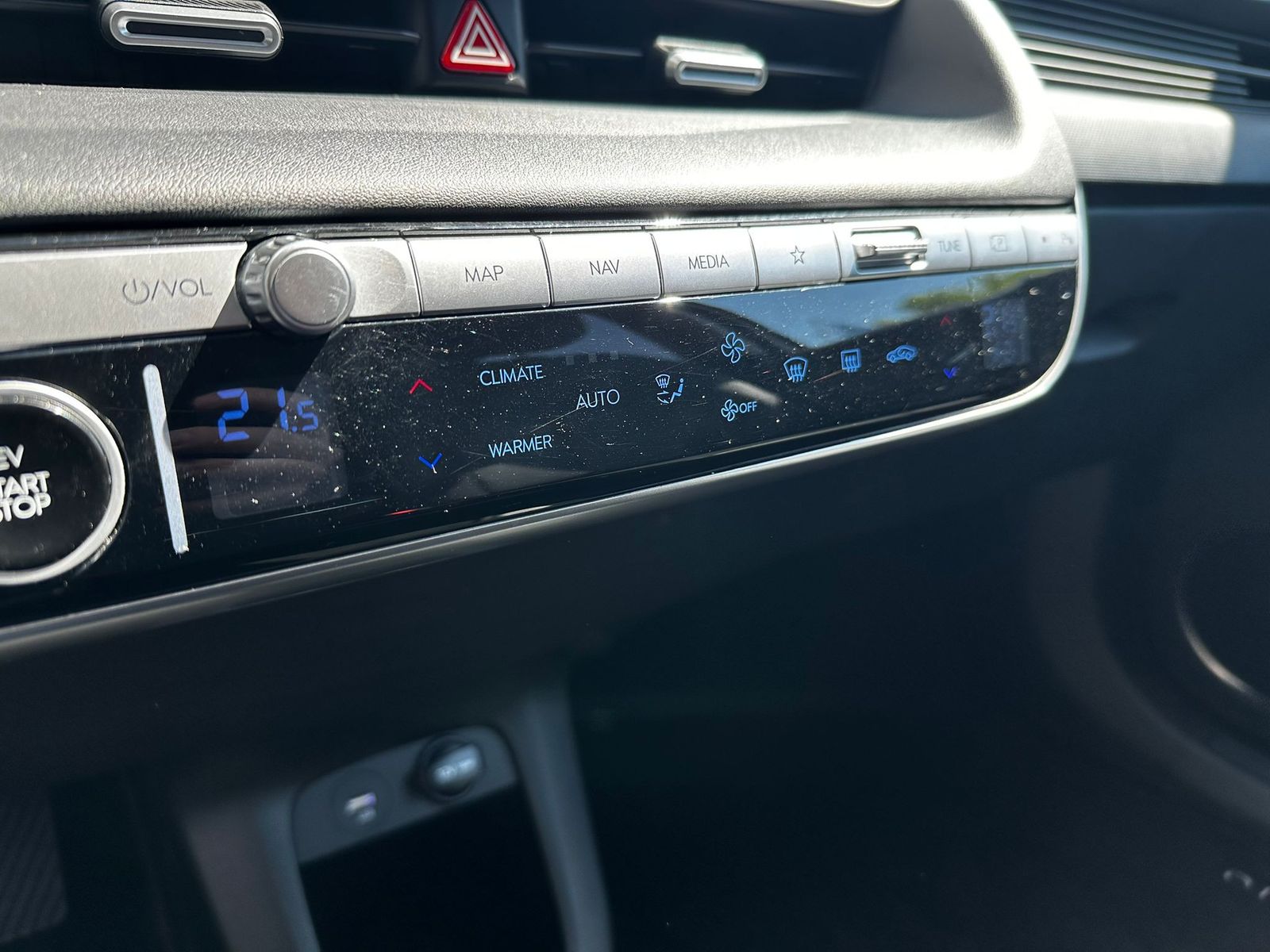 Fahrzeugabbildung Hyundai Ioniq 5 Techniq 2WD NAVI+LED+SHZ+KAMERA+ACC+WP+