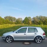 Volkswagen Golf 1.6 Auto Basis Basis - Volkswagen Golf aus 2001: 1.6