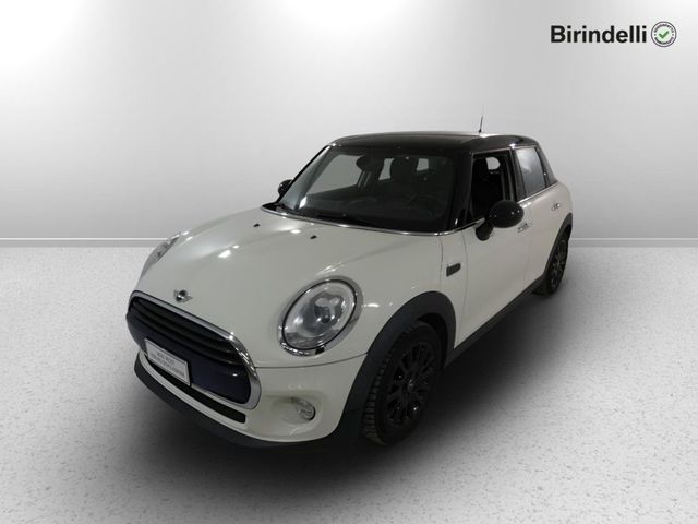 MINI Mini 5 porte (F55) - Mini 1.5 Cooper D 5 po