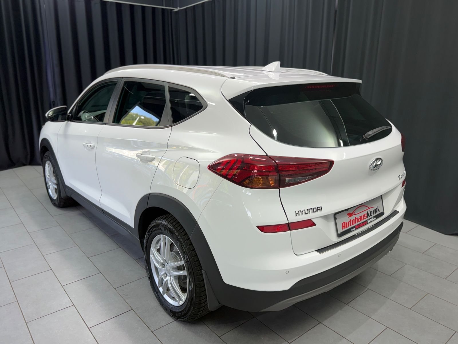 Fahrzeugabbildung Hyundai Tucson Trend 4WD |AUTOMATIK|RF-KAMERA|NAVI