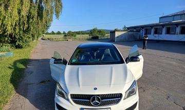 صورة 2 لـ 2013 Mercedes-BENZ CLA