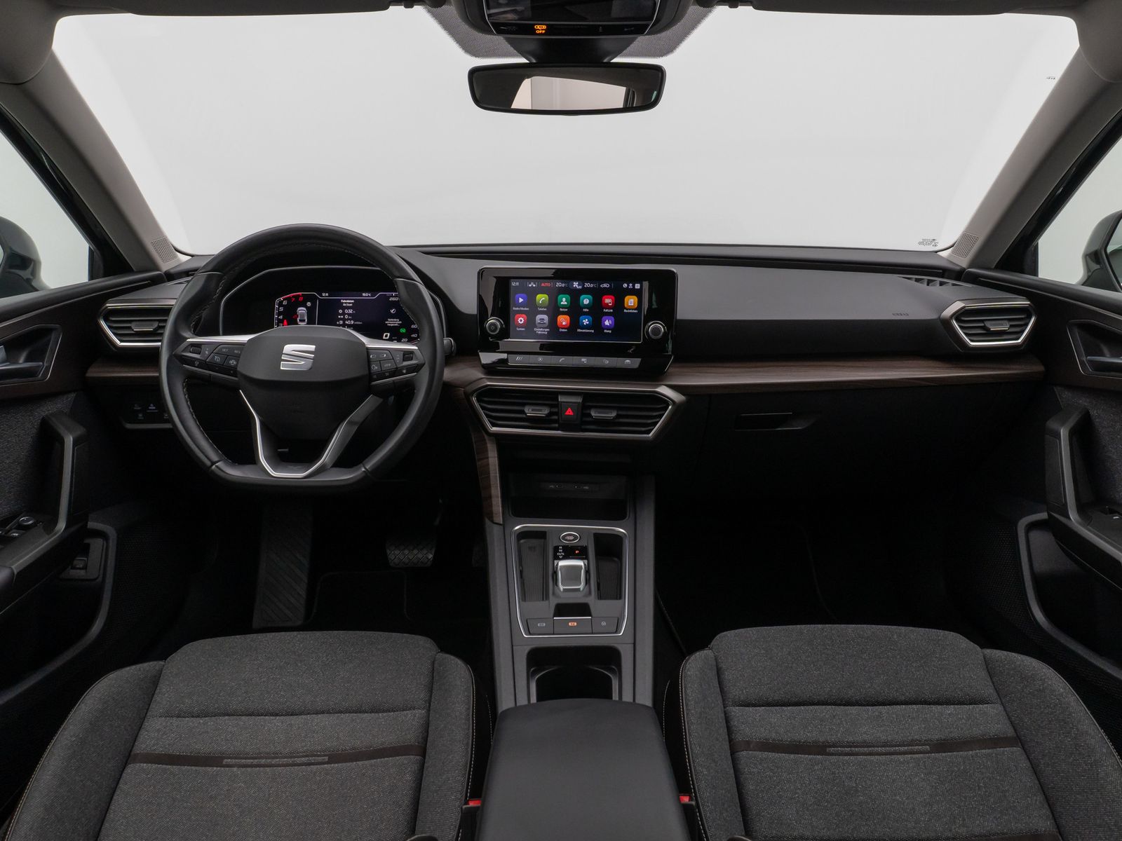 Fahrzeugabbildung SEAT Leon Sportstourer Xcellence Kamera LED 8fach ACC
