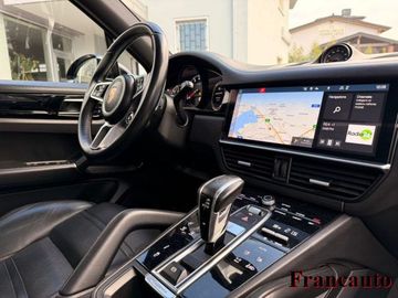 Porsche Cayenne - 7