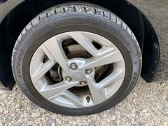 Fahrzeugabbildung Hyundai i10 1.0 Automatik Trend KLIMA PDC ALU ALLWETTER