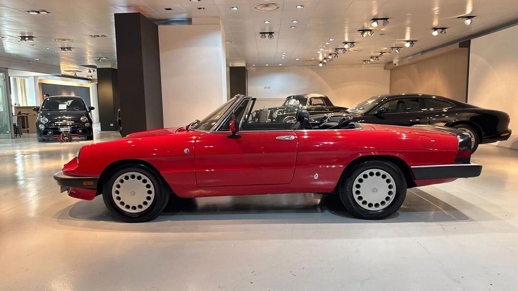 Alfa Romeo Spider