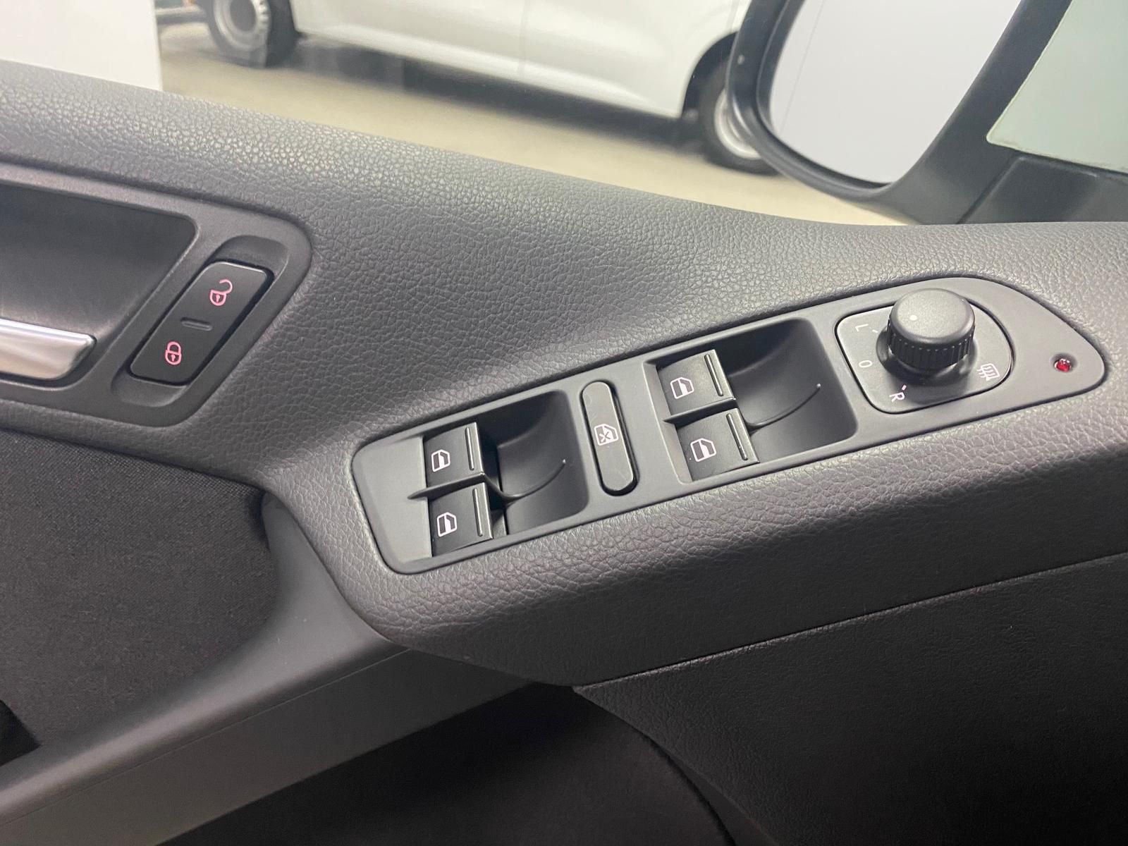 Fahrzeugabbildung Volkswagen Tiguan 1.4 16V TSI 1390 ccm