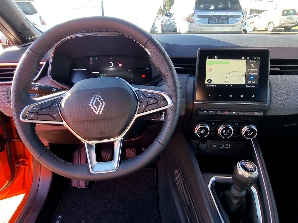 Fahrzeugabbildung Renault Clio Techno TCe 90