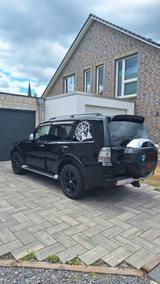 Mitsubishi Pajero 3,2 DI-D 4WD Final Edition Automatik ... - Mitsubishi Pajero: 4.4