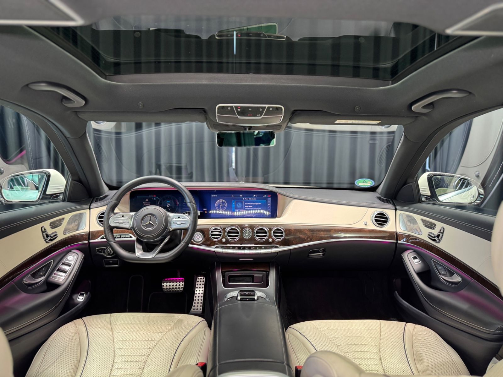 Fahrzeugabbildung Mercedes-Benz S 560e LANG|AMG-LINE|20"ZOLL|PANORAMA|ACC|VOLL