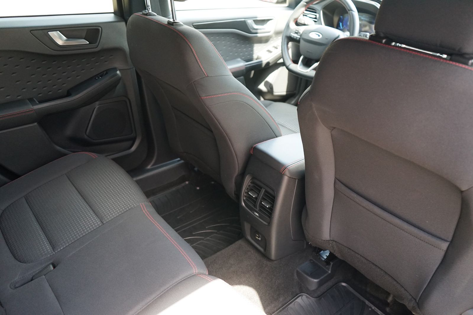 Ford Kuga 1.5 EcoBoost ST-Line LED Navi Kamera ACC foto 12