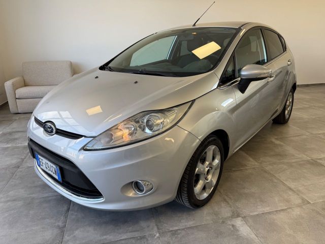 Ford Fiesta 1.4 TDCi 5p. Titanium