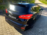 Ford Focus 1,0 Turnier ST-Line Red; Navi - Ford Focus: ST Line Red