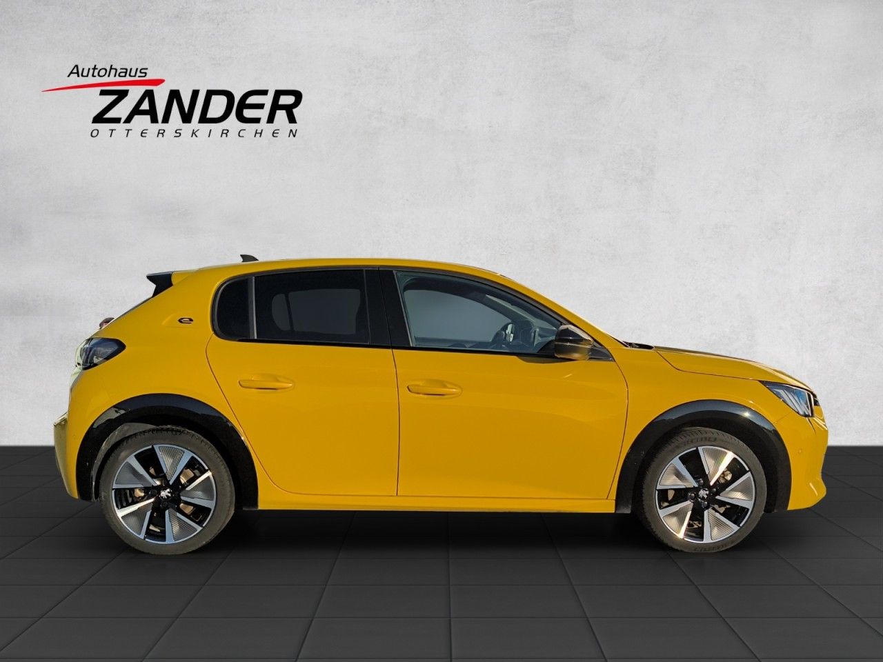 Fahrzeugabbildung Peugeot 208 e- GT