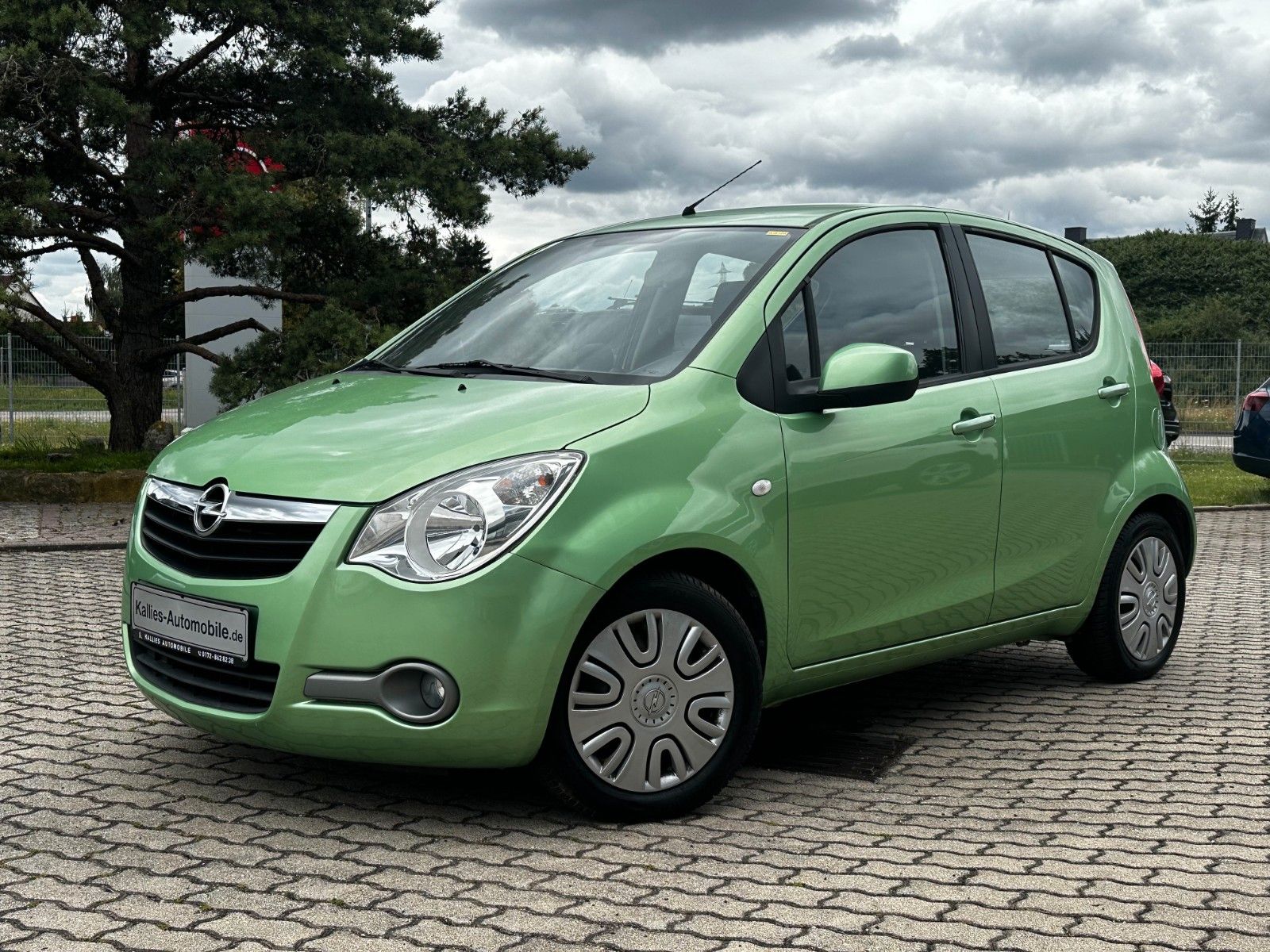 Fahrzeugabbildung Opel Agila B Edition