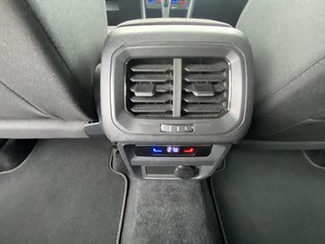 Volkswagen Tiguan Allspace - 12