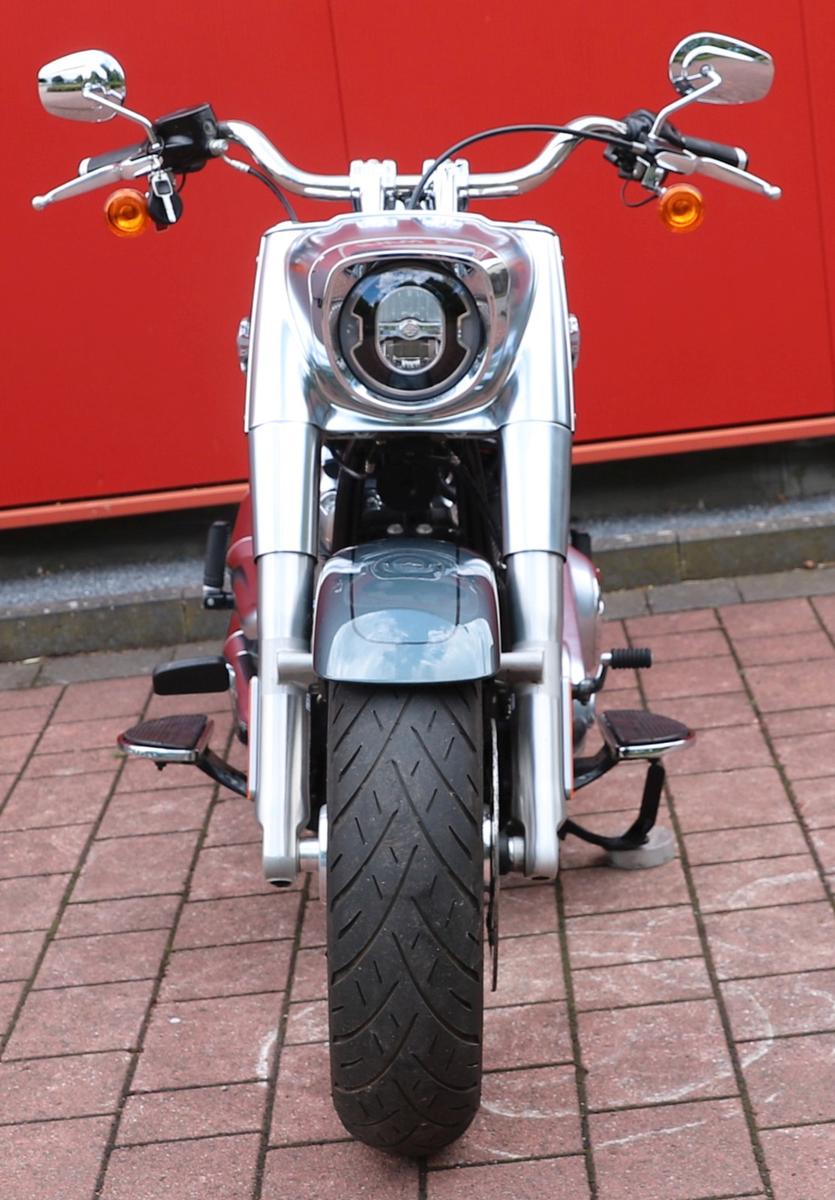 Harley-Davidson Fat Boy 114 M8 Kesstech Top Top Top!