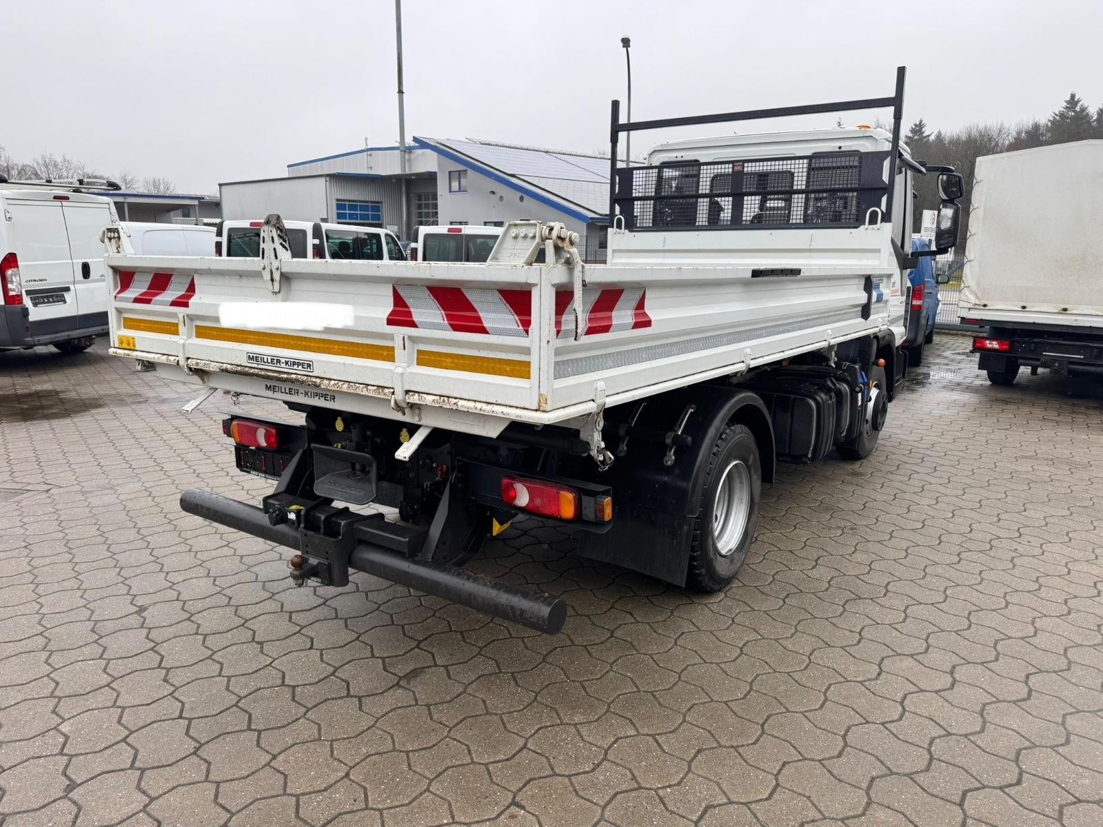 Iveco EUROCARGO 80E-210*MEILLER 3-Seitenkipper*2x AHK*