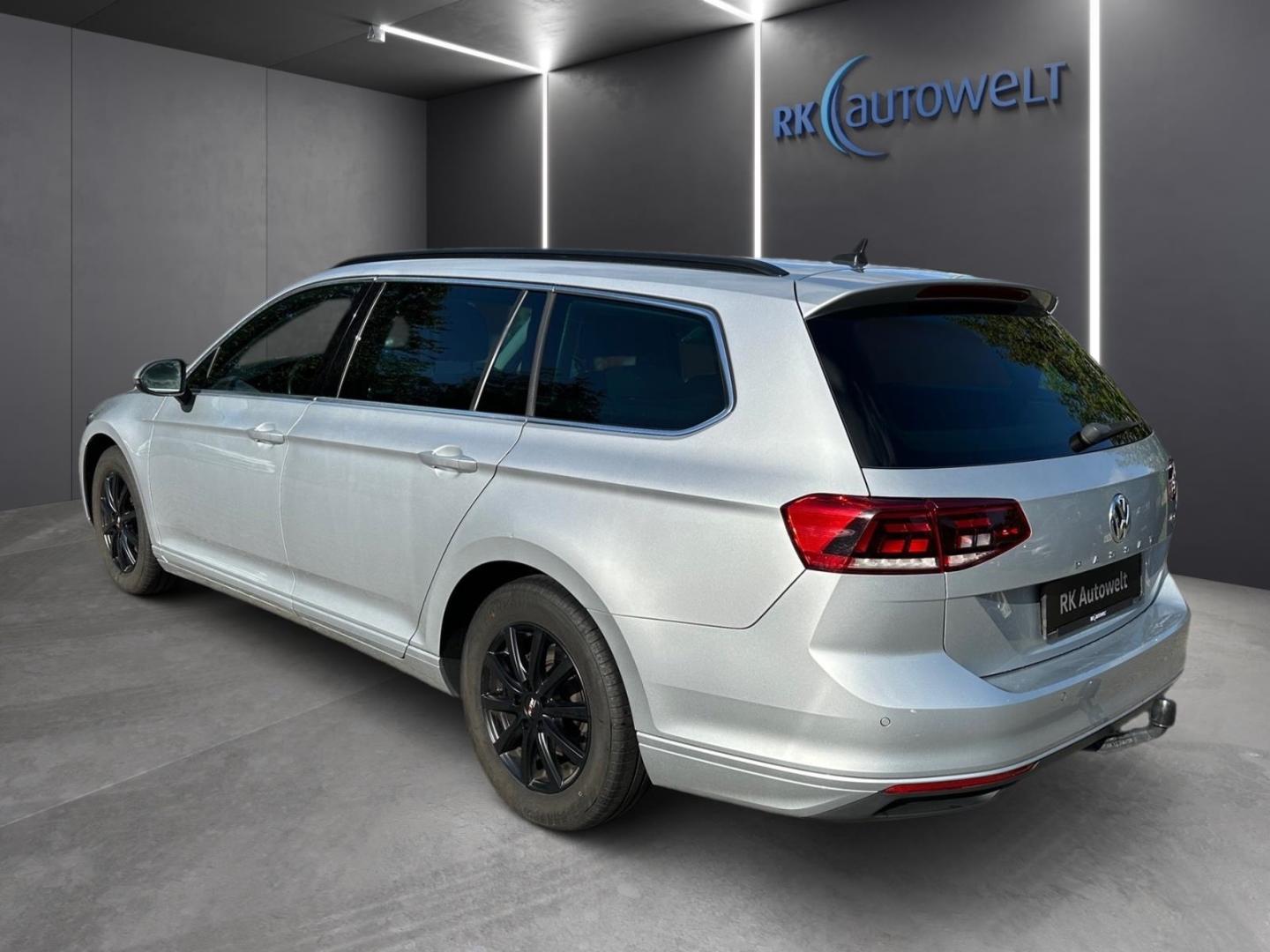 Volkswagen Passat Variant Business 1.5 TSI BMT Navi Bluetoo