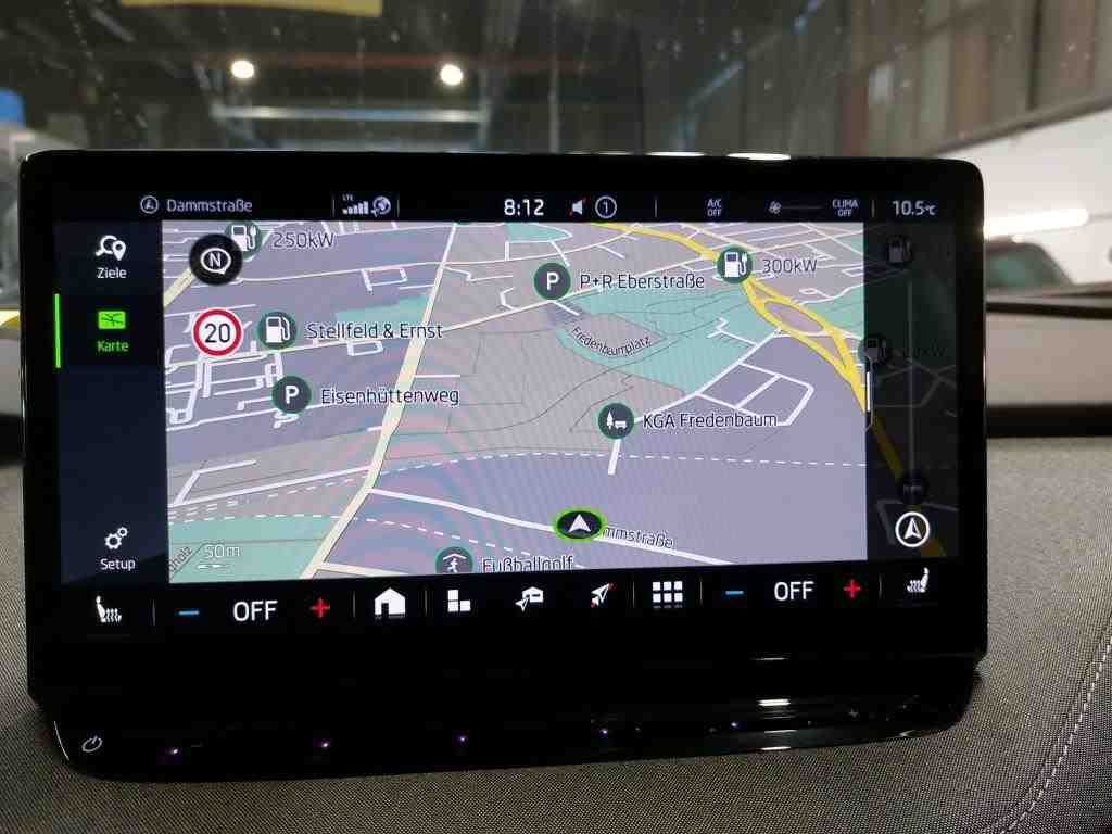 Fahrzeugabbildung SKODA Enyaq 60 electric 132 kW | LED RFK ACC CCS