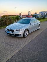 BMW 535i xDrive Touring A Luxury Line Luxury Line - BMW 535: Kombi, 535i