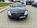 Mercedes-Benz SLK 280 - AMG-Line, Harman Kardon Logic 7 - Mercedes-Benz aus 2009: Sl