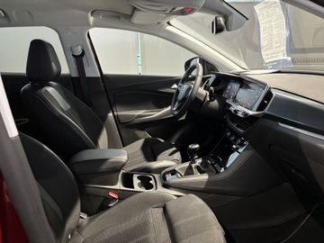 Fotografie 6 des Opel Grandland (X) Grandland 1.2 DI GS