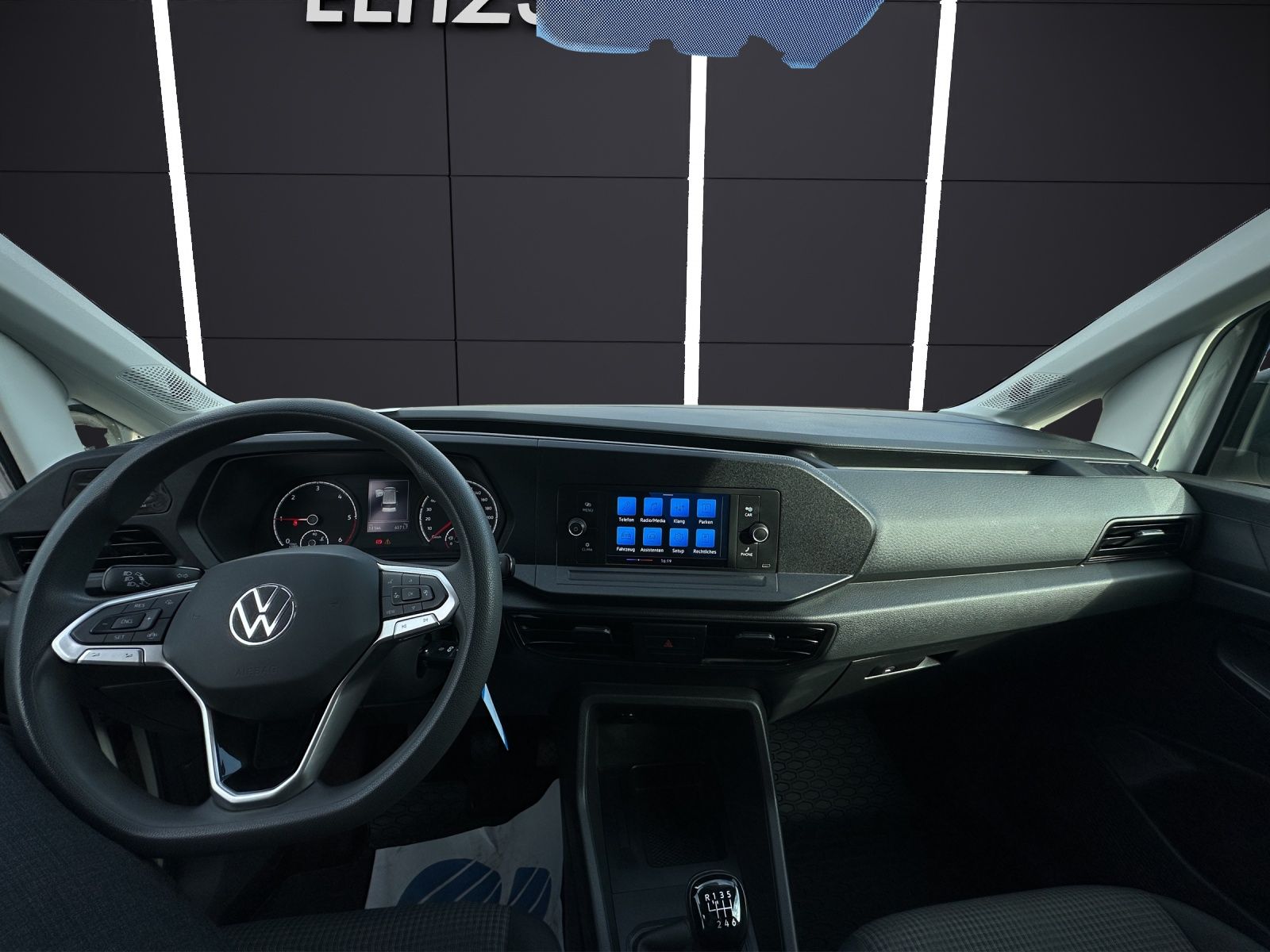Fahrzeugabbildung Volkswagen Caddy Kasten TDI AHK KLIMA GRA DAB