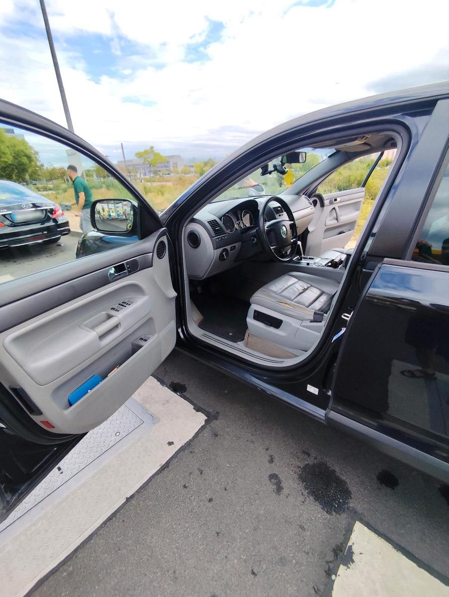 Volkswagen Touareg 2005 — photo 6