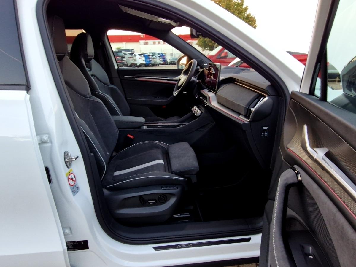 Skoda Kodiaq 1.5 TSI iV Sportline DSG Matrix Navi AHK 