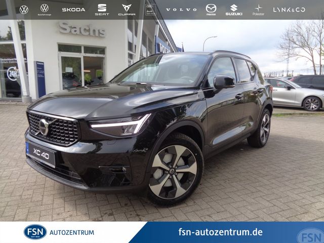 Volvo XC40 B4 Plus Dark Panoramadach