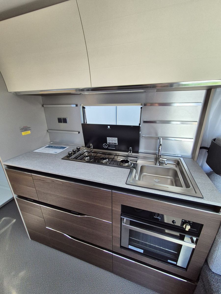 Fahrzeugabbildung Adria Alpina 583 LP Alde,Backofen,Fußbodenheizung