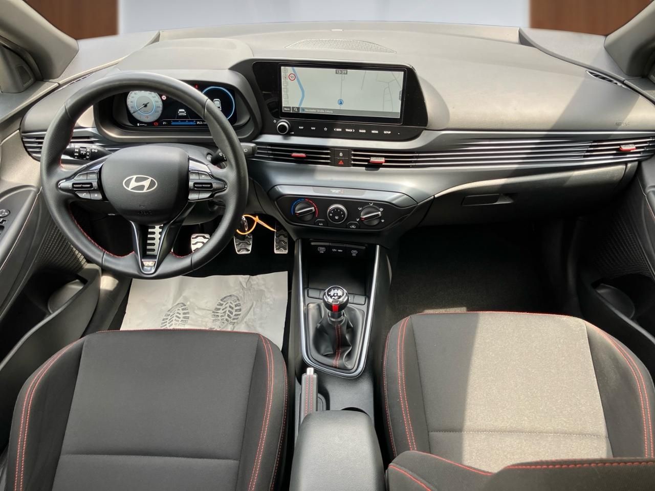 Fahrzeugabbildung Hyundai i20 N-LINE LED*KAMERA*NAVI*CARPL*TEMP*SPURH*USB*