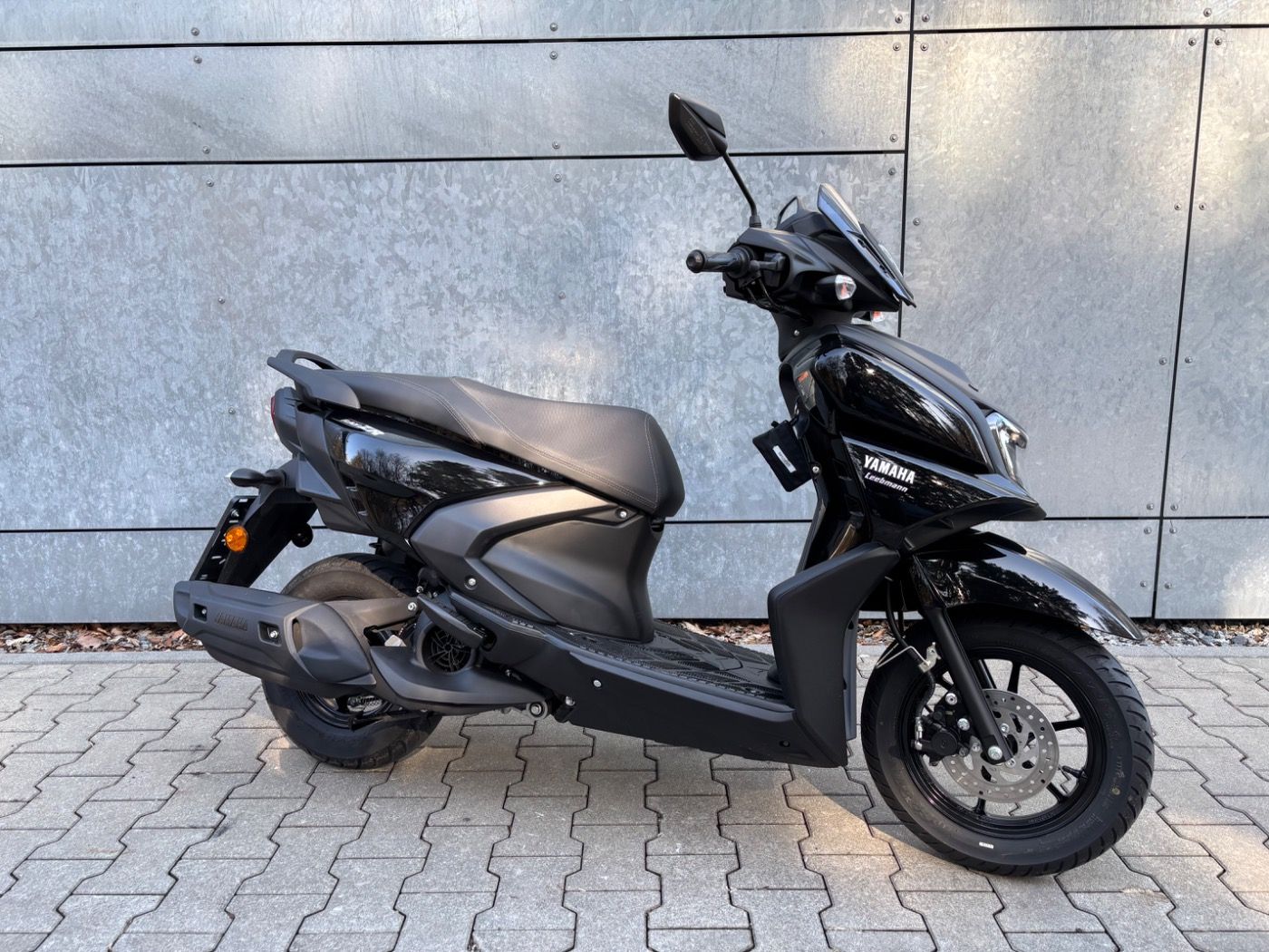 Fahrzeugabbildung Yamaha Rayzr 125 Modelljahr 2024