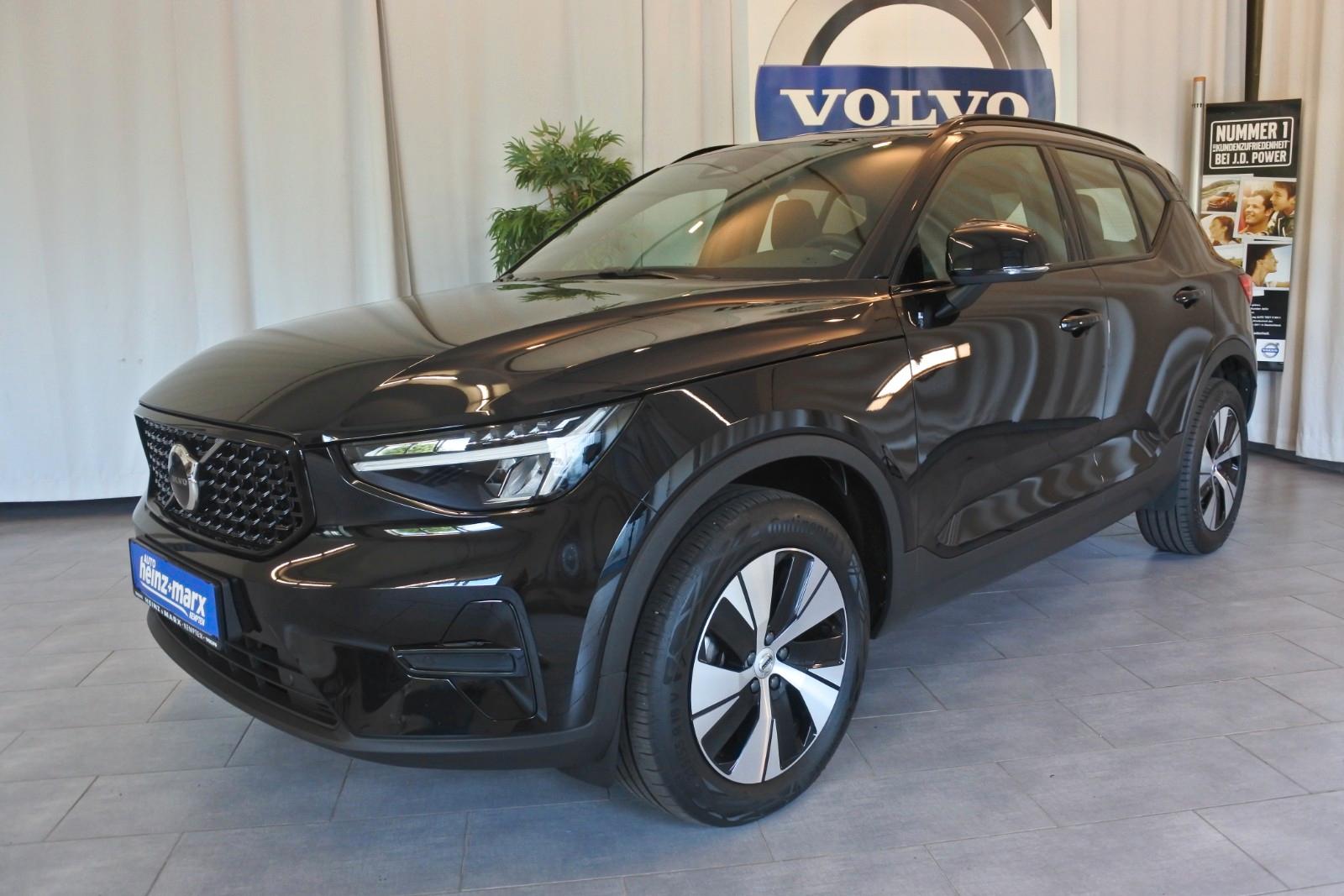 Volvo XC40 B4 Plus Dark AWD *Standheizung m. Timer*