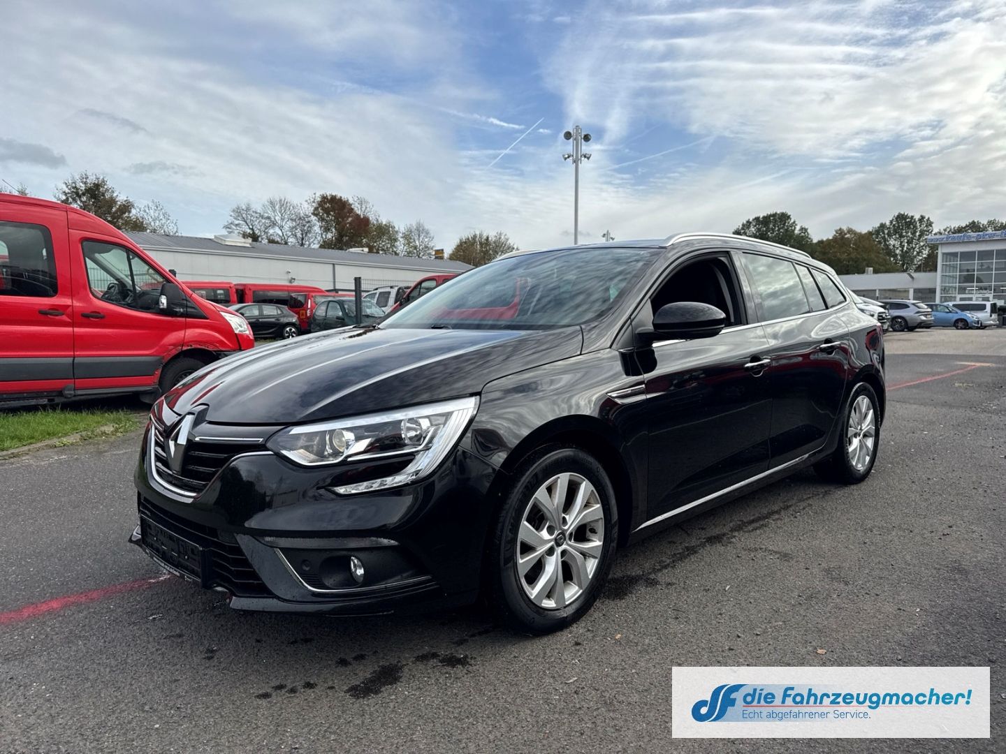 Fahrzeugabbildung Renault Megane IV Grandtour Automatik Limited *EXPORT