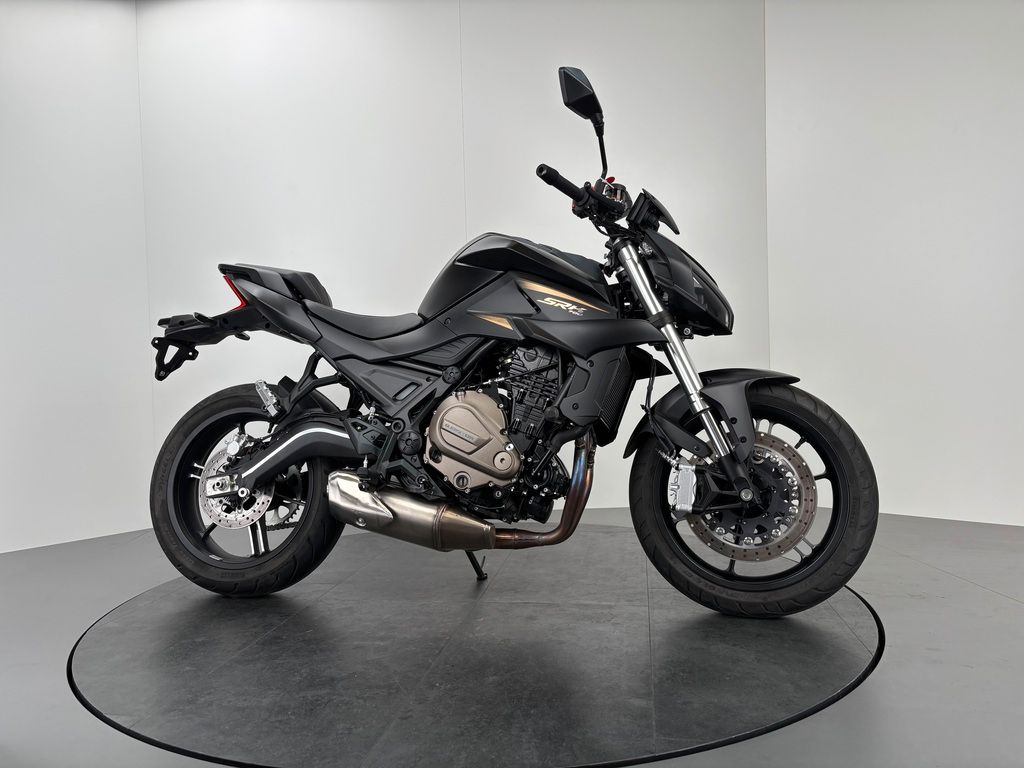 Fahrzeugabbildung QJ Motor SRK 700 *A2-TAUGLICH *WENIG KILOMETER *1.HAND
