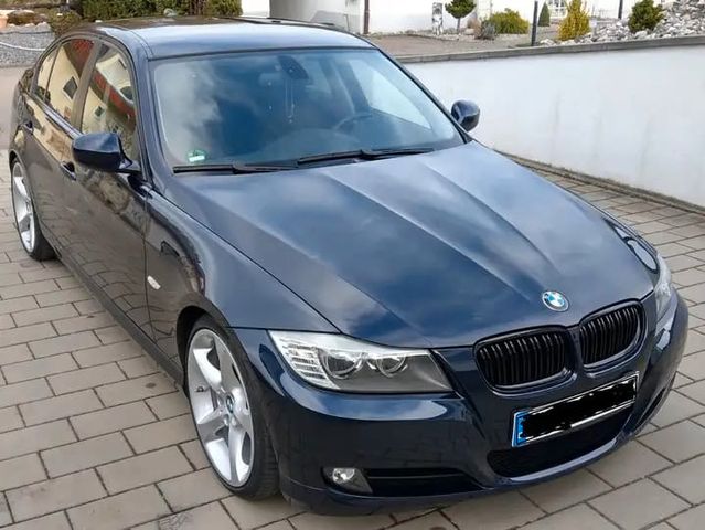 BMW 318i - Klima,Start/Stop,Sportfrwg,Sprachstrg