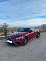 Mercedes-Benz E 220 d Autom.  - rote Mercedes-Benz E-Klasse