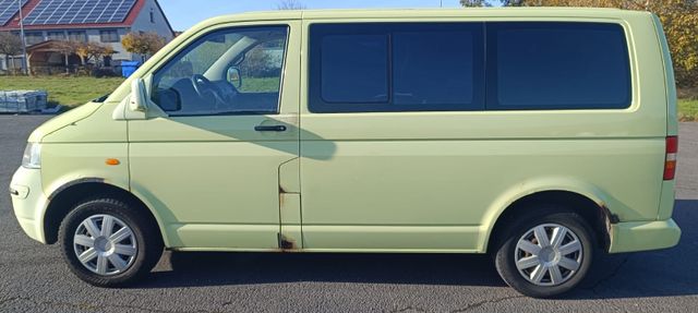 Volkswagen T5 Transporter