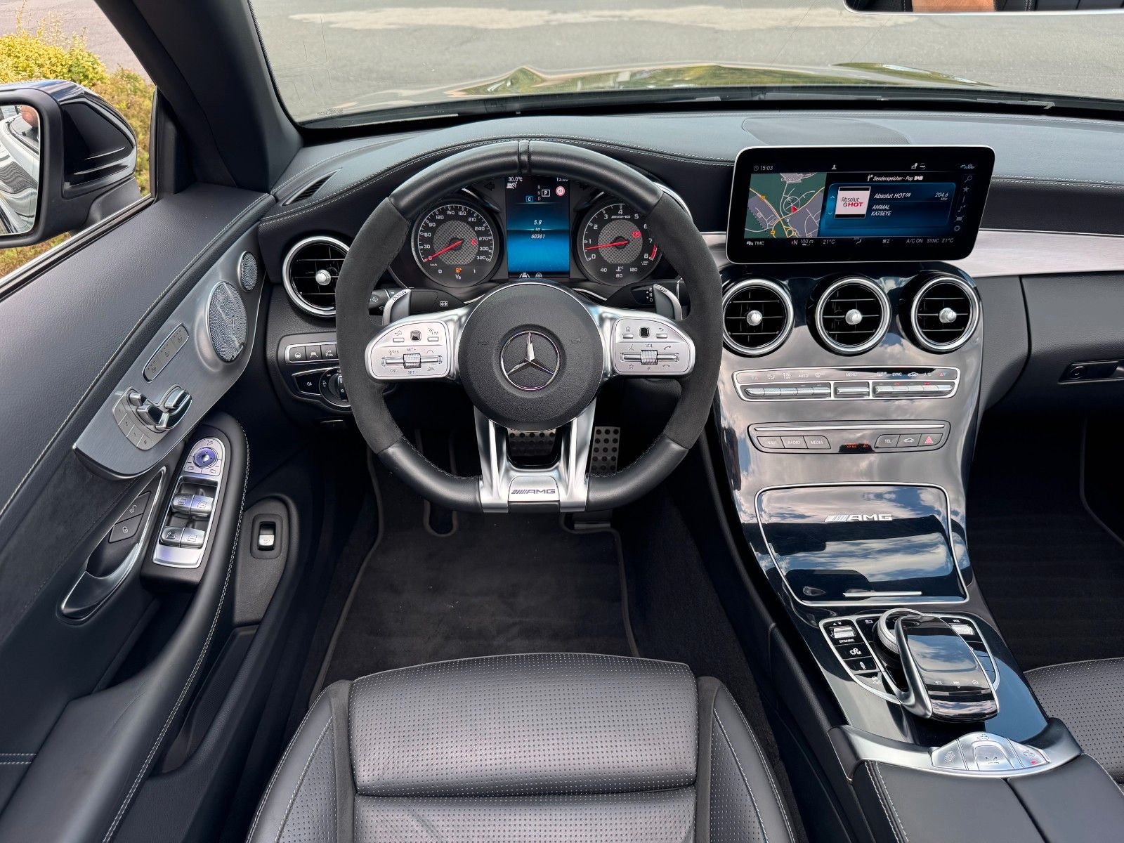 Fahrzeugabbildung Mercedes-Benz C 63 Cabrio Drivers+Burm+S-Klima+Memory+MBeam