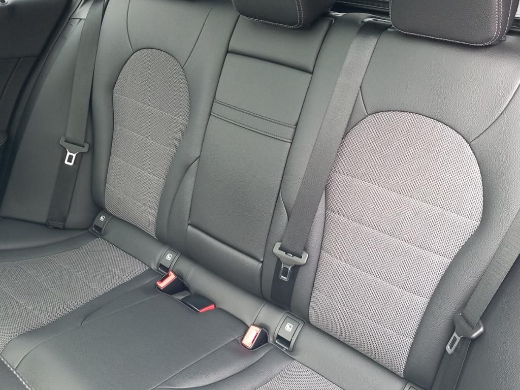 Fahrzeugabbildung Mercedes-Benz C 220 d 4MATIC T-Modell Panorama-Dach*Kamera*LED