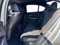 BMW 330 - Vorschau Bild 14