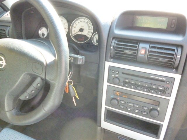 Astra G Coupe 2.2 16V  2-tg. KLA, Sportliche Sit