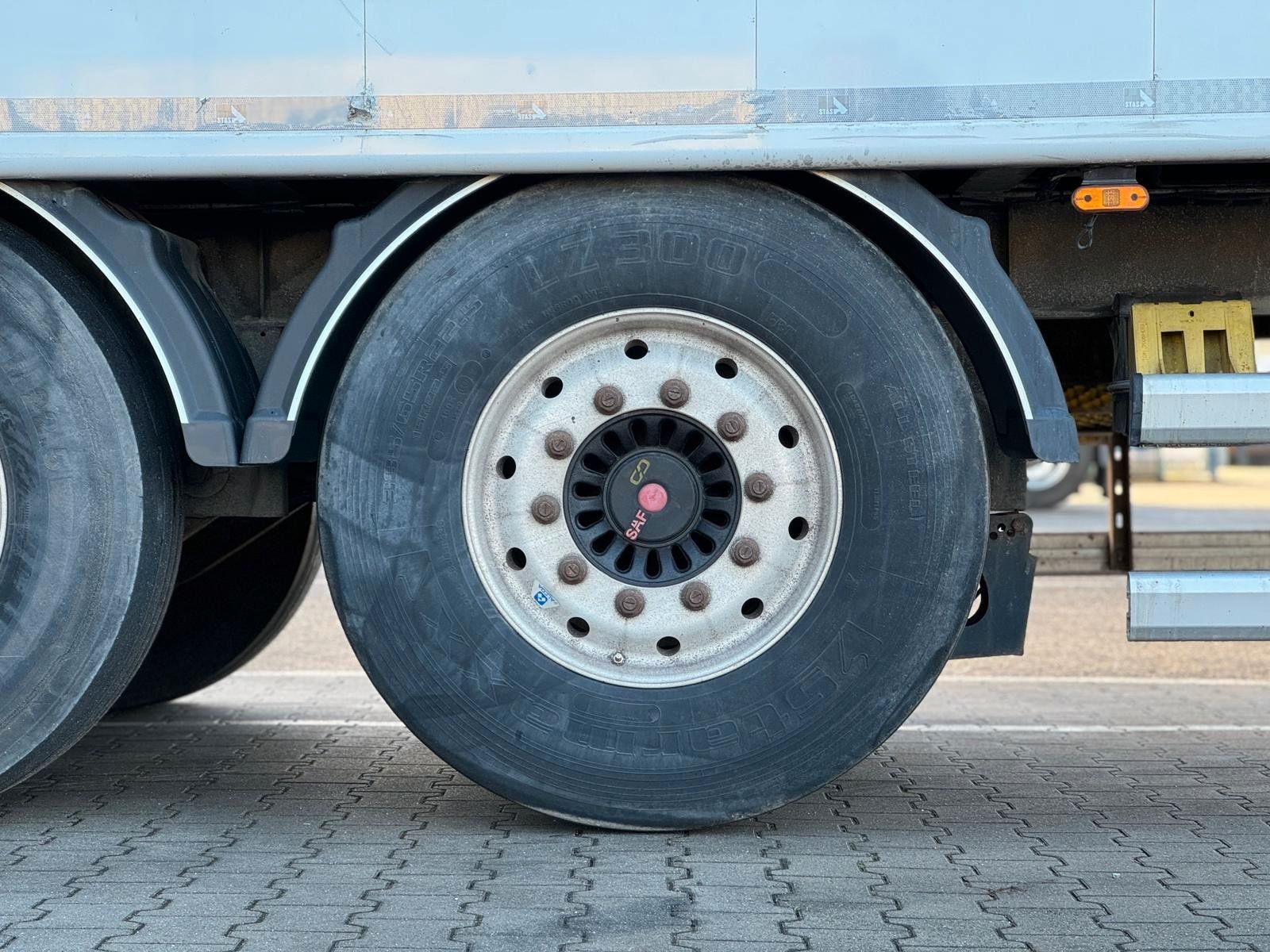 Fahrzeugabbildung Stas S 300 ZX Schubboden Walkingfloor Auflieger