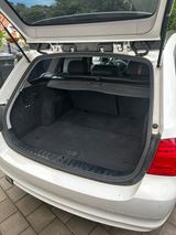 BMW E91 320d Touring Edition - LCI - Top gepflegt - BMW 320: D E91