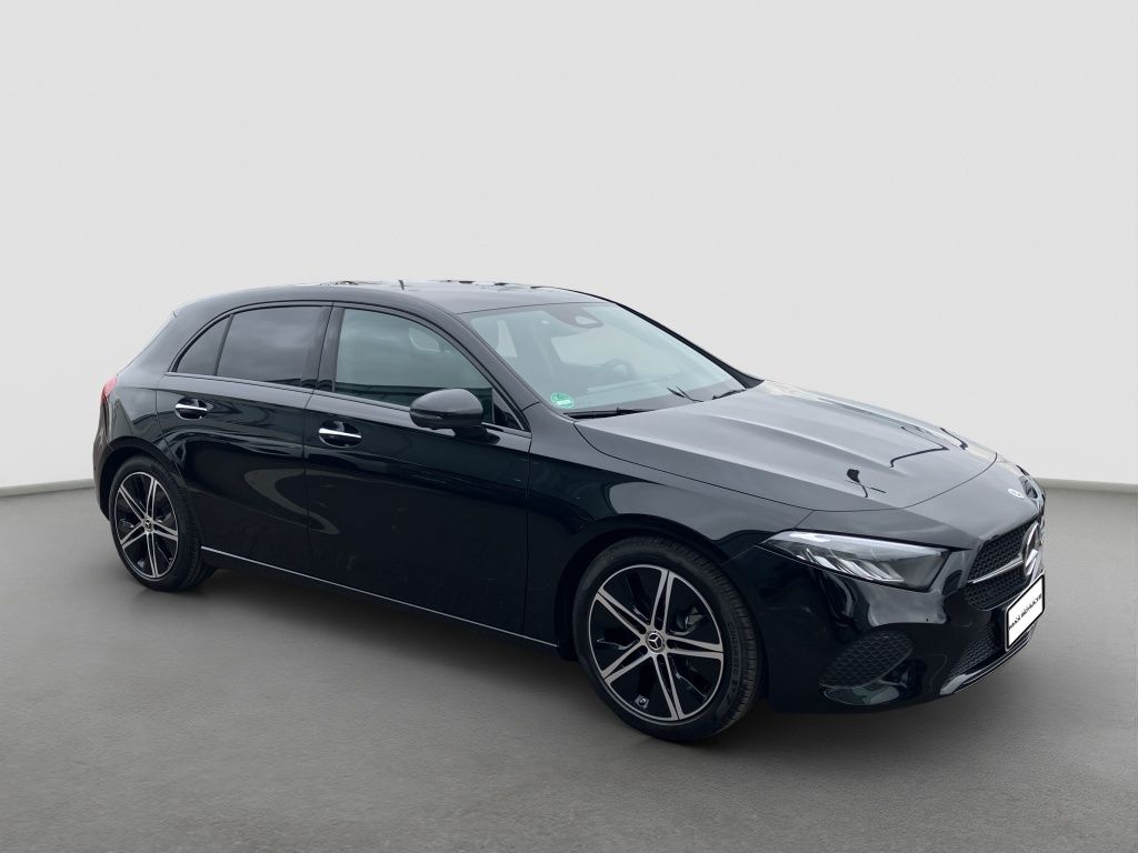 Fahrzeugabbildung Mercedes-Benz A 180 Distronic*AHK*360*Night*Totwinkel-Assist*