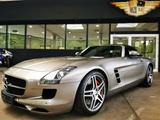 Mercedes-Benz SLS AMG Roadster Alubeam-Metallic/B&O/Keyless/20 - silberne Mercedes-Benz SLS AMG