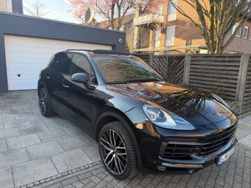 Porsche Cayenne - 11